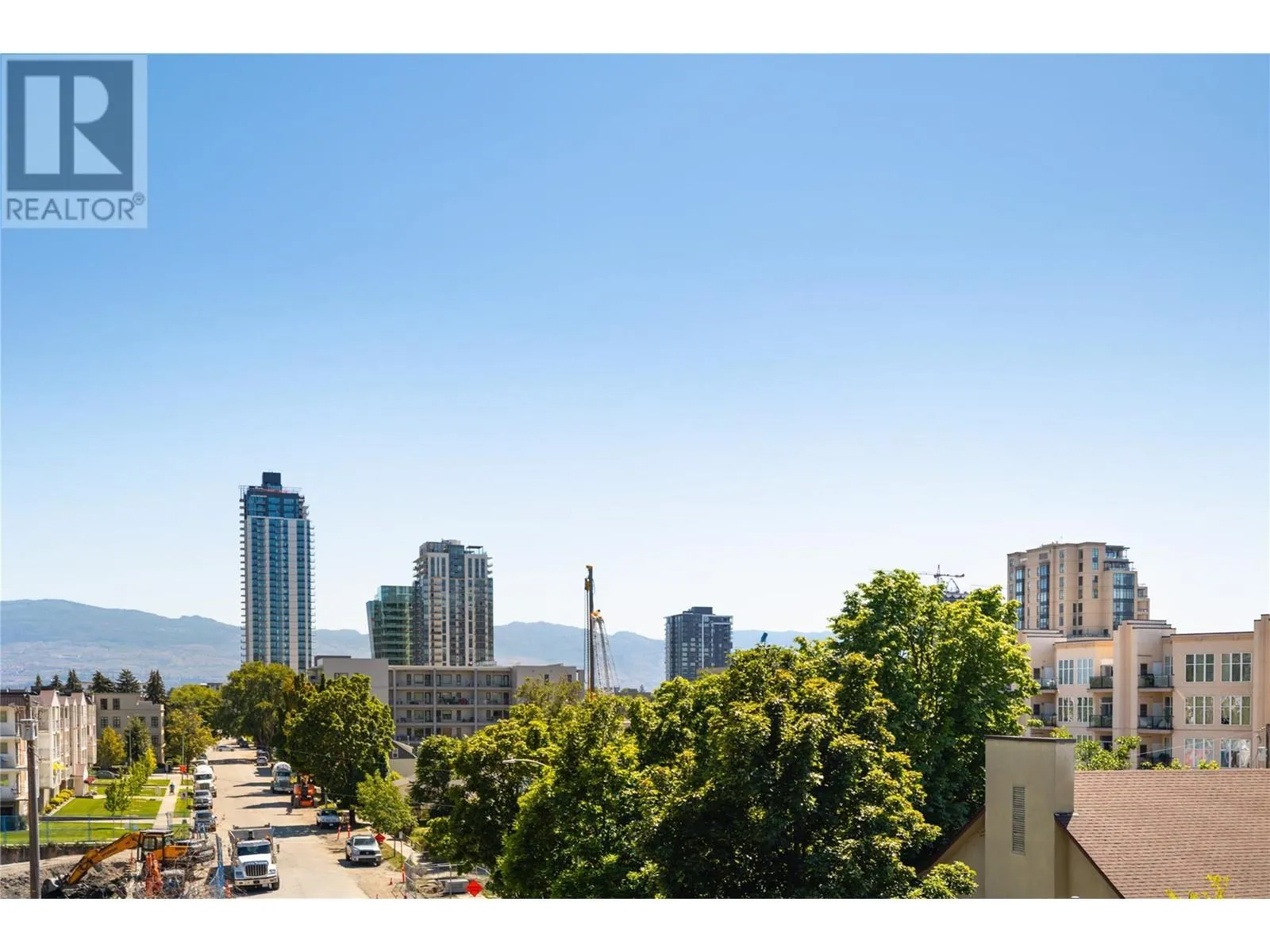 604 Cawston Avenue Unit# 415