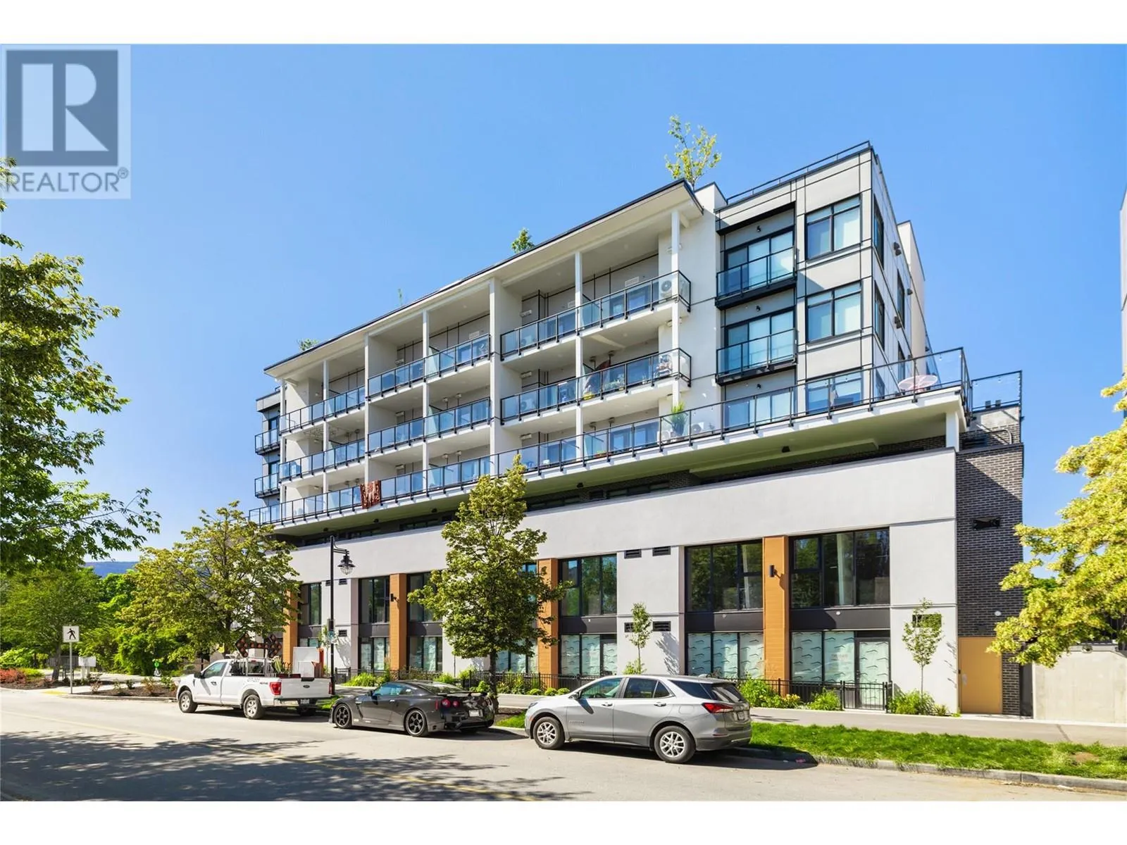 604 Cawston Avenue Unit# 415