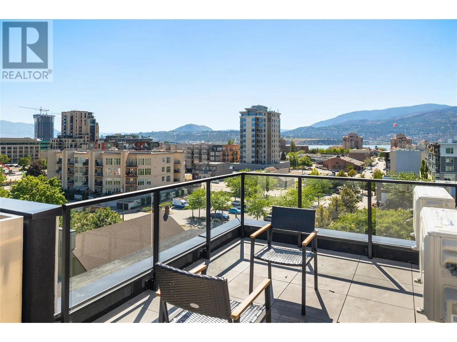 604 Cawston Avenue Unit# 415