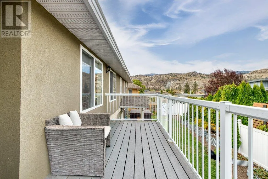 6948 MOUNTAINVIEW Drive