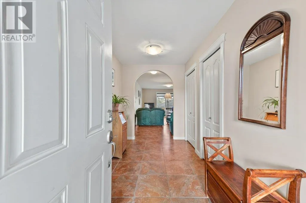 6948 MOUNTAINVIEW Drive