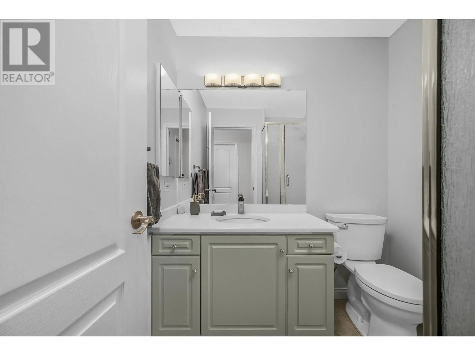 3301 Centennial Drive Unit# 401