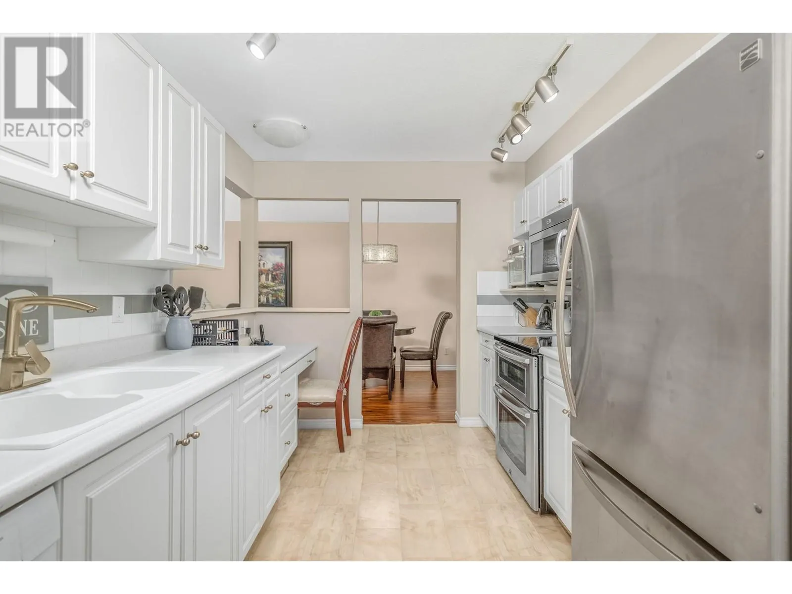 3301 Centennial Drive Unit# 401