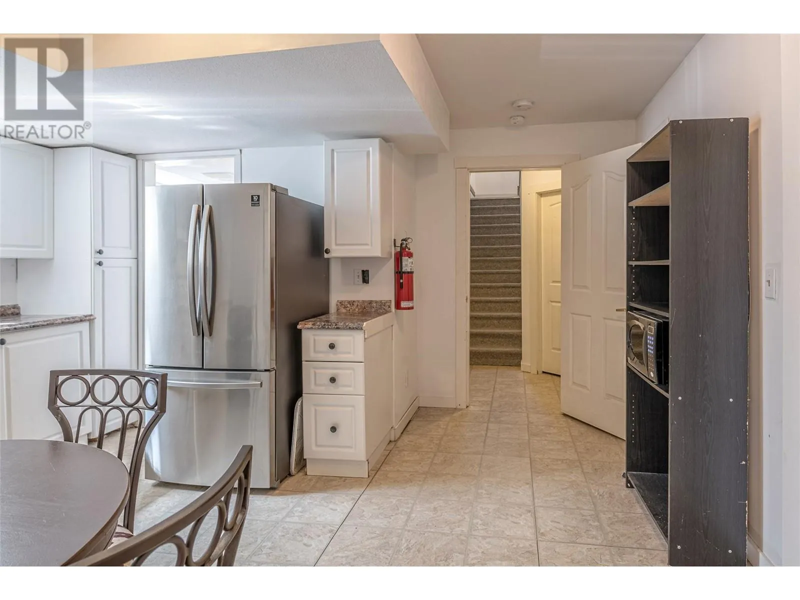 10718 Pinecrest Road