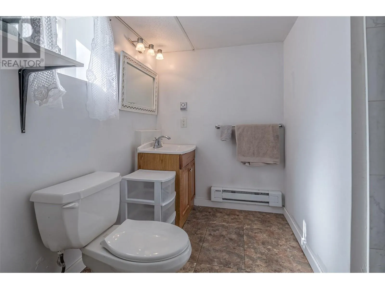 10718 Pinecrest Road