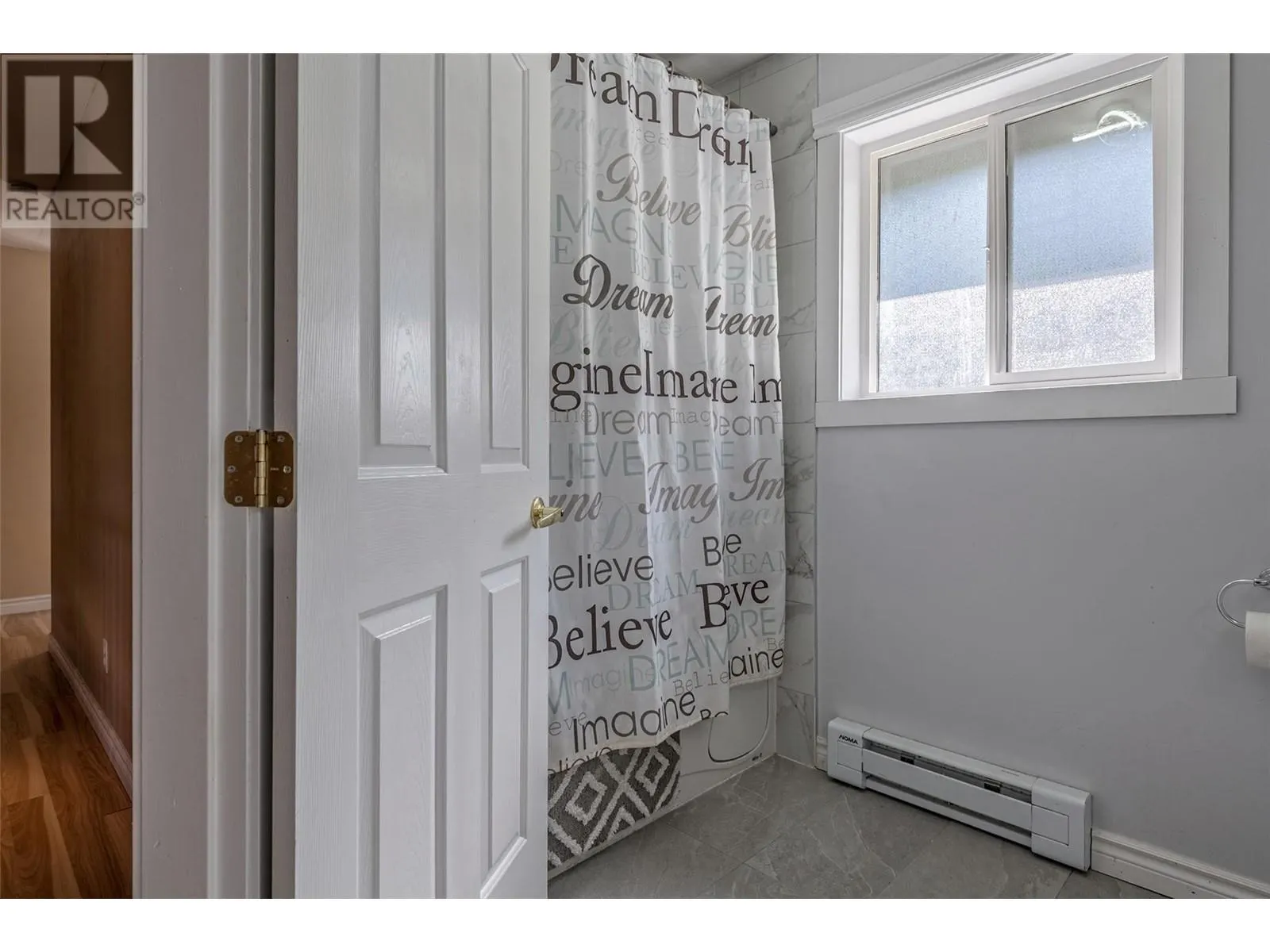10718 Pinecrest Road