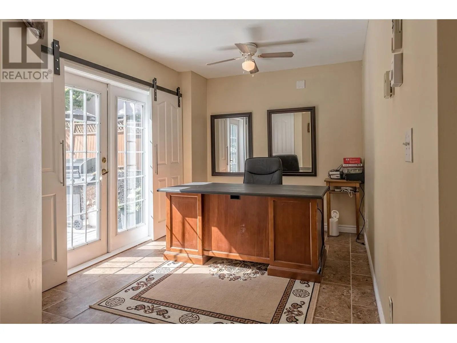 10718 Pinecrest Road