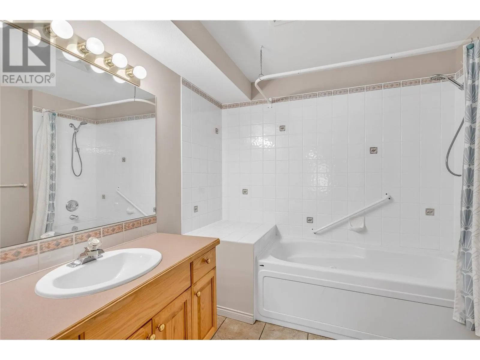 750 Railway Lane Unit# 24