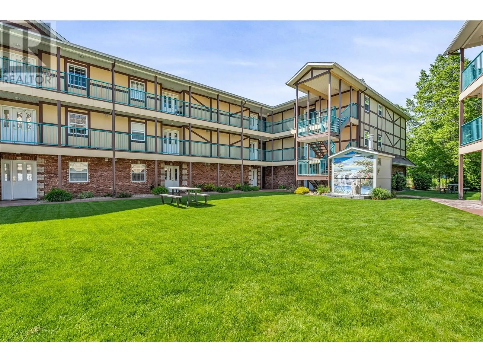 750 Railway Lane Unit# 24