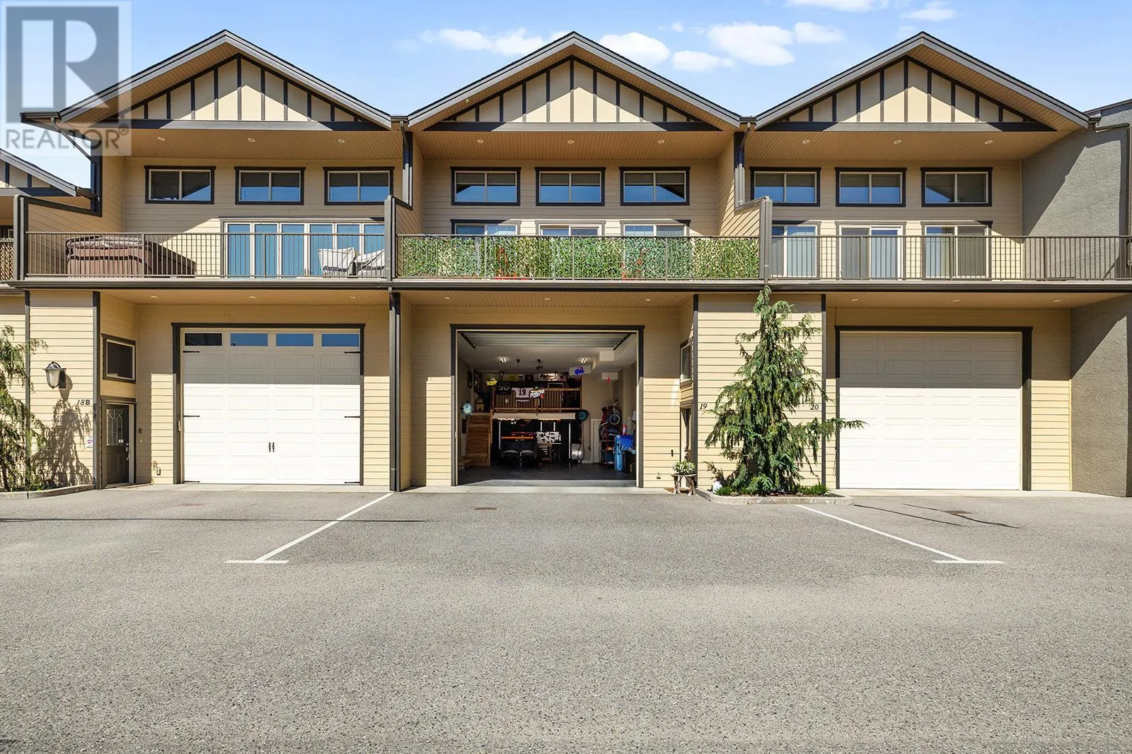3359 Cougar Road Unit# 19