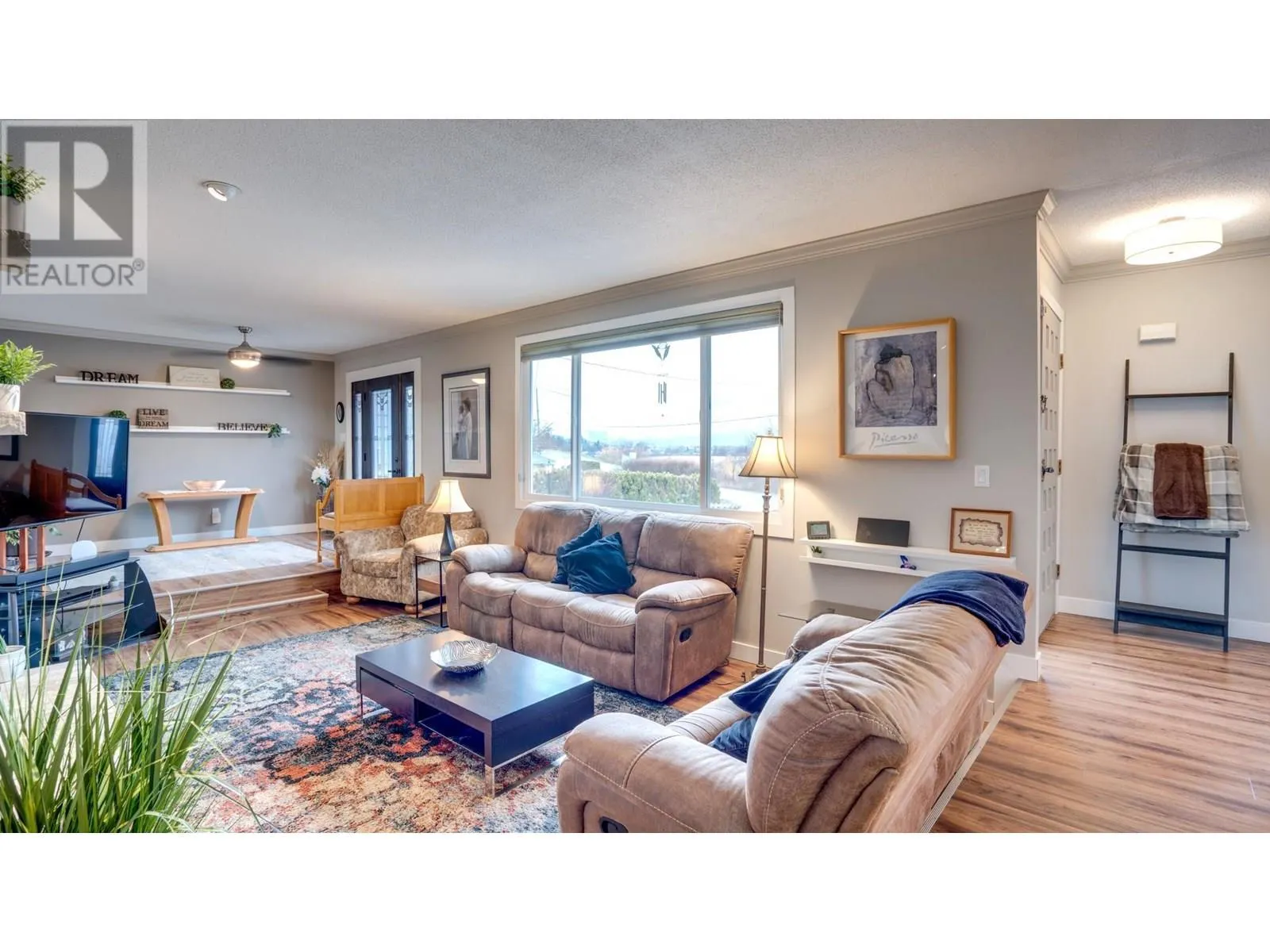 1850 Lakeshore Road
