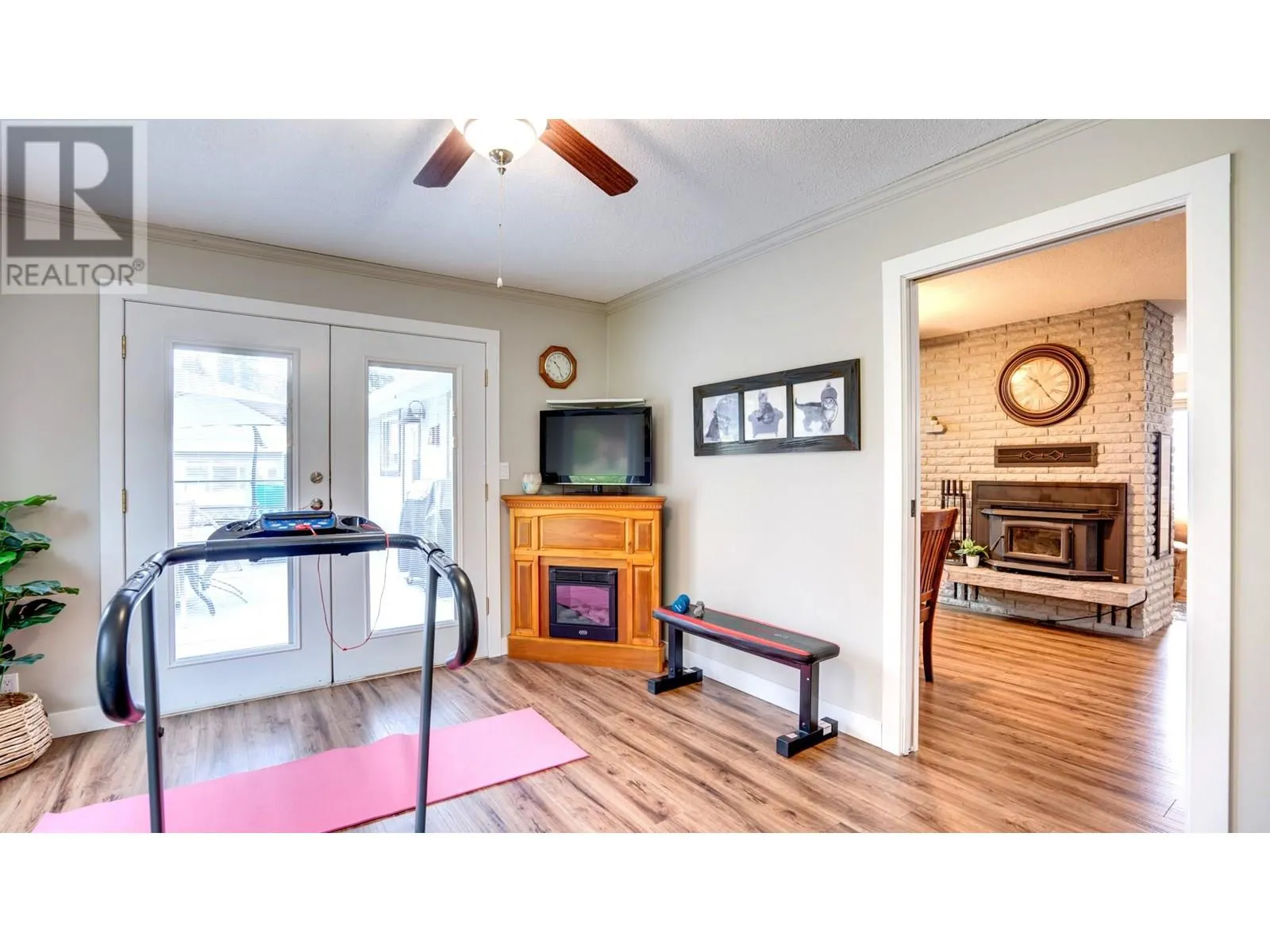 1850 Lakeshore Road