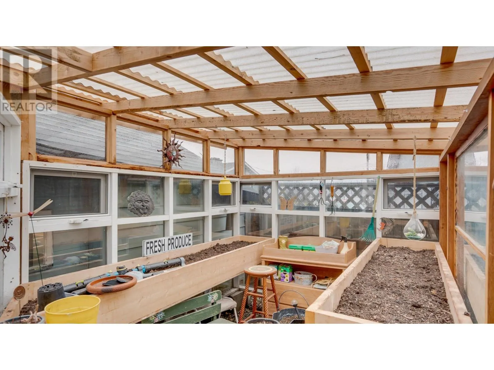 1850 Lakeshore Road