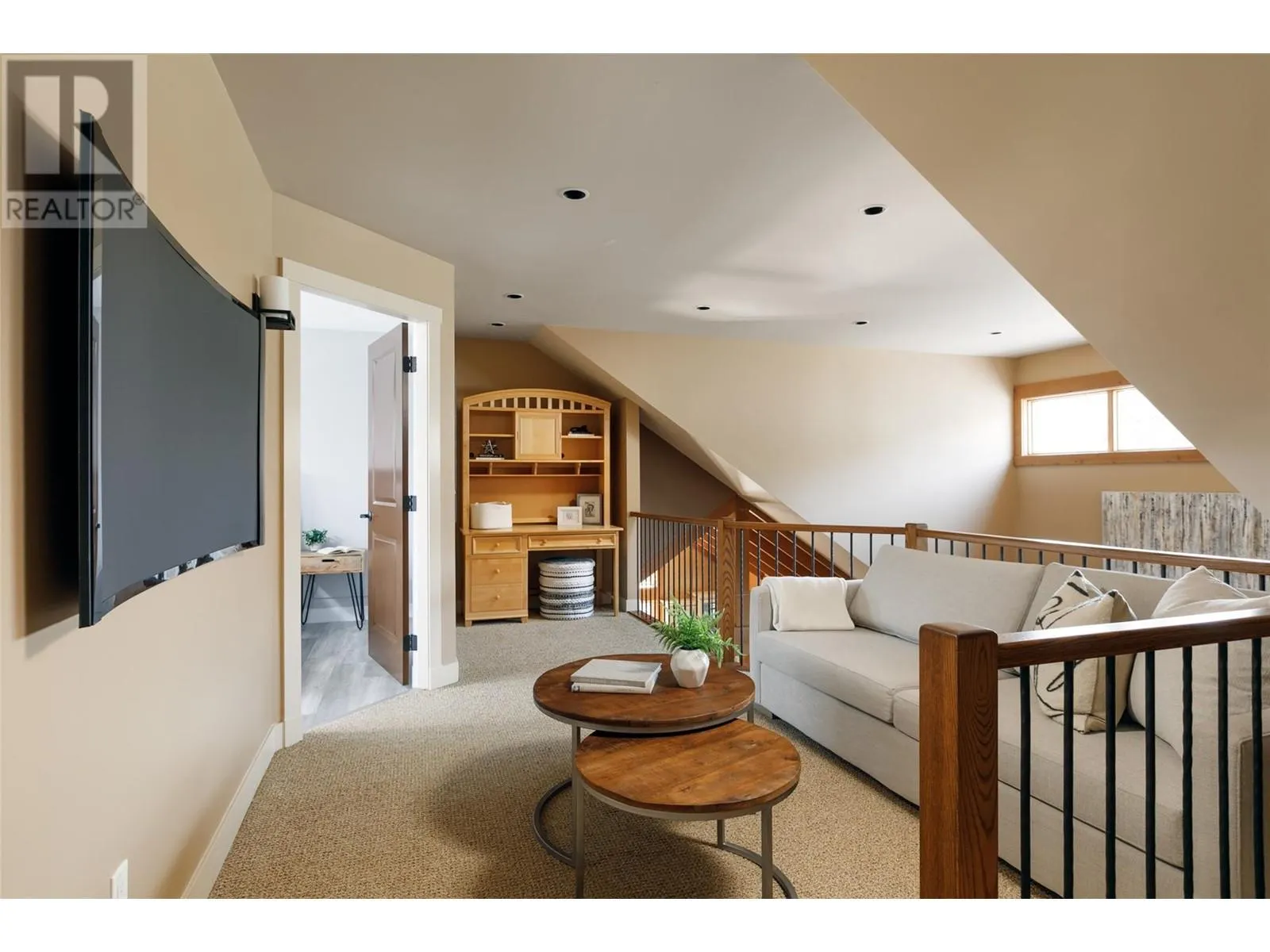 1958 Hidden Lake Place