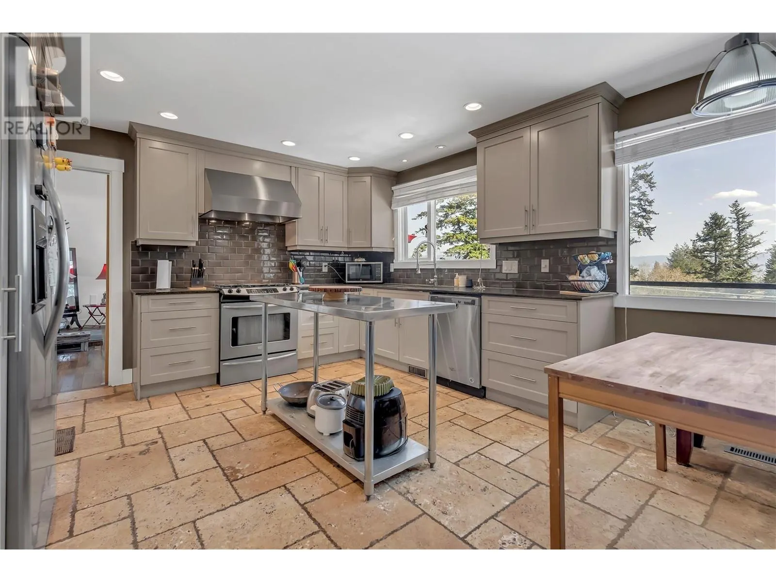1623 Blackwood Drive