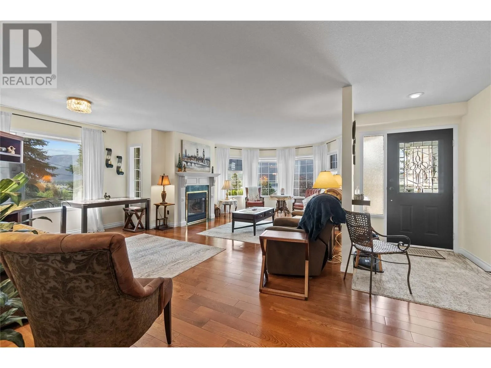1120 12 Street NE Unit# 2