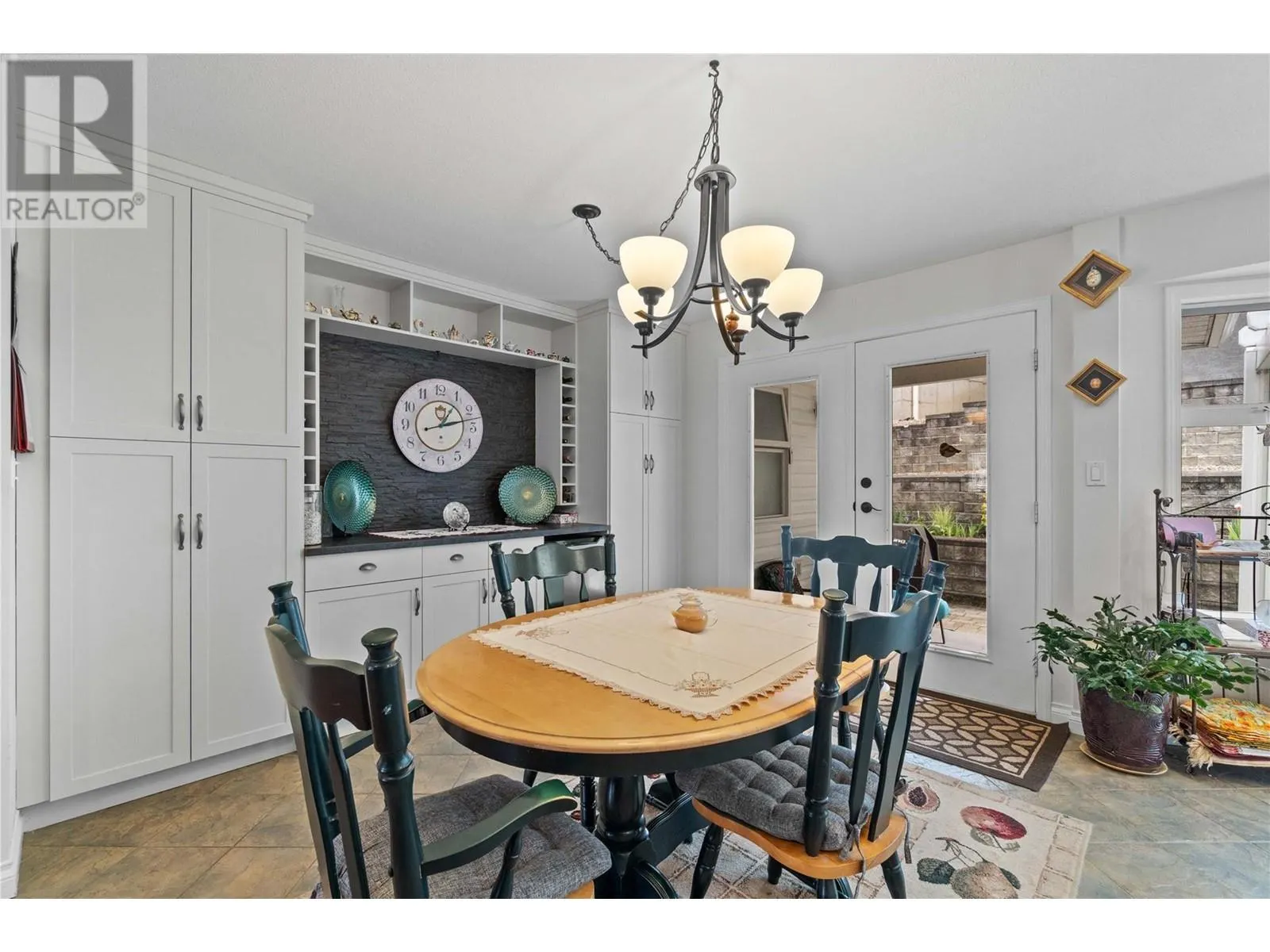 1120 12 Street NE Unit# 2