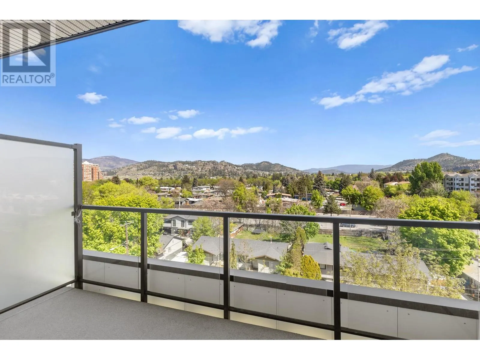 1301 Belaire Avenue Unit# 614