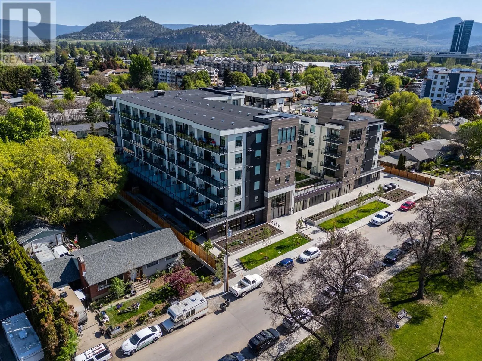 1301 Belaire Avenue Unit# 615