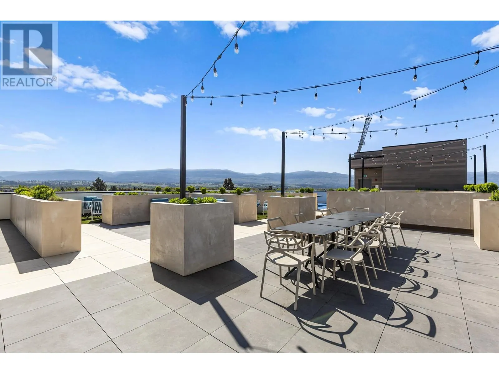 1301 Belaire Avenue Unit# 615