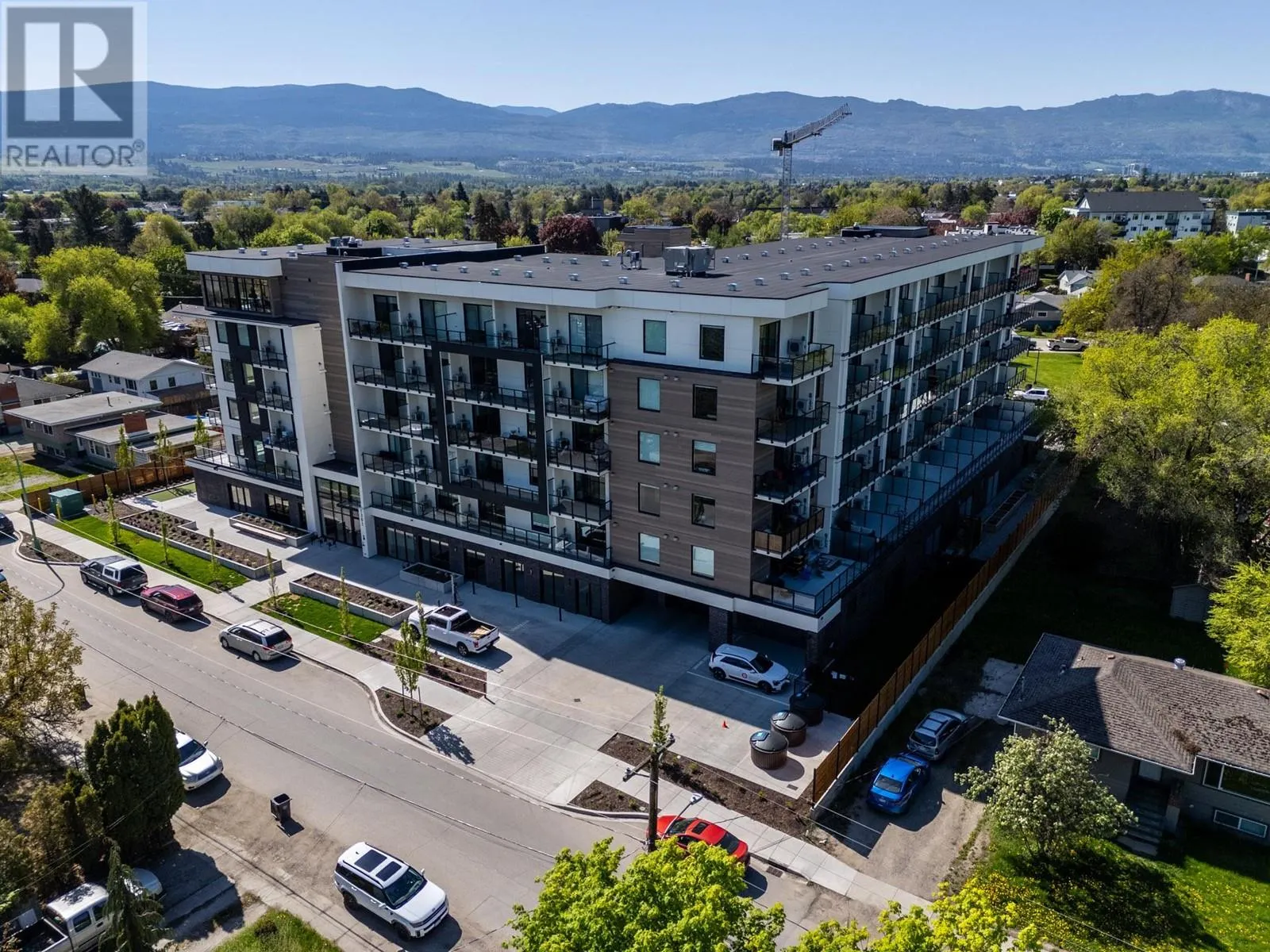 1301 Belaire Avenue Unit# 615