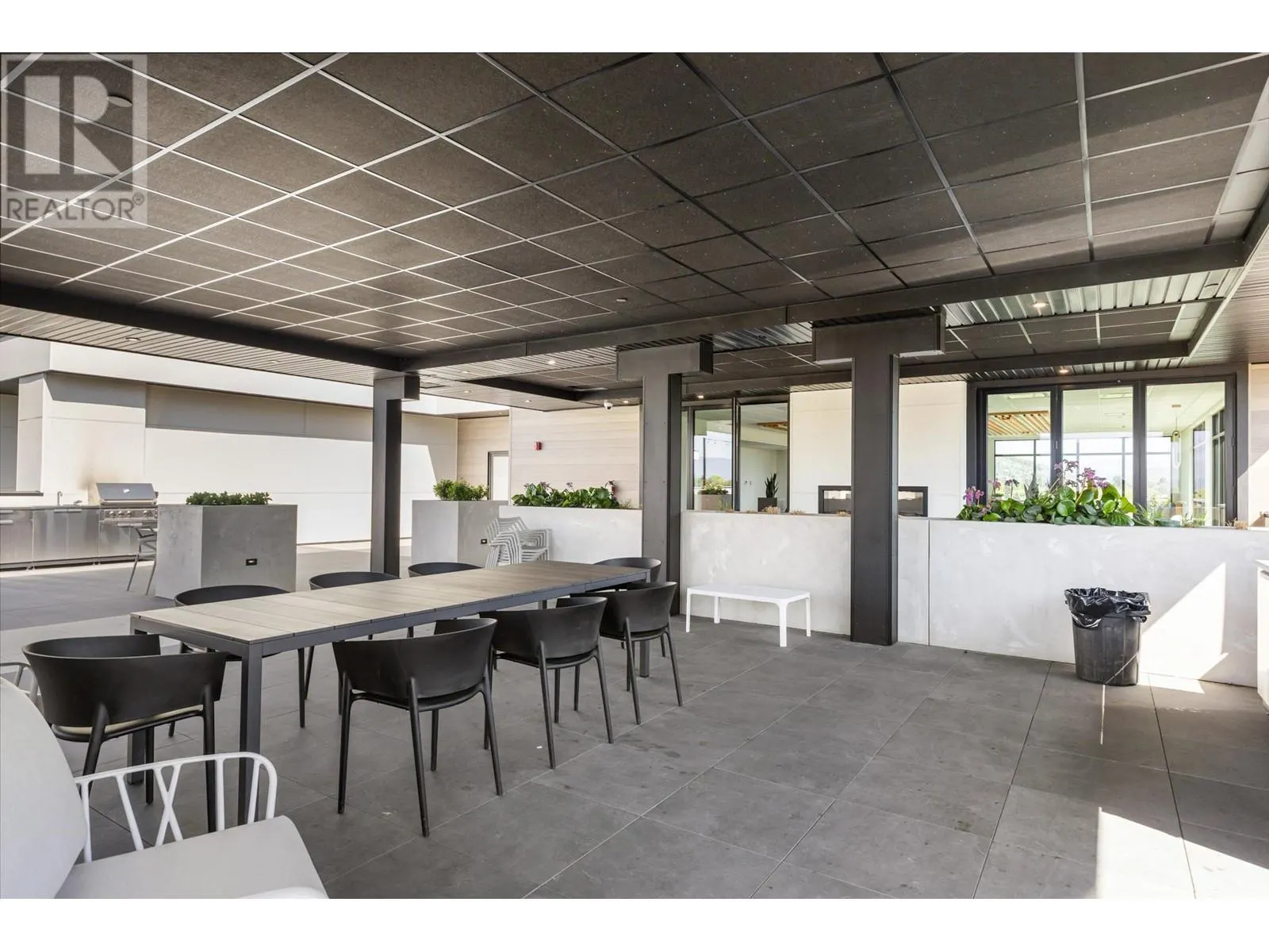 1301 Belaire Avenue Unit# 615