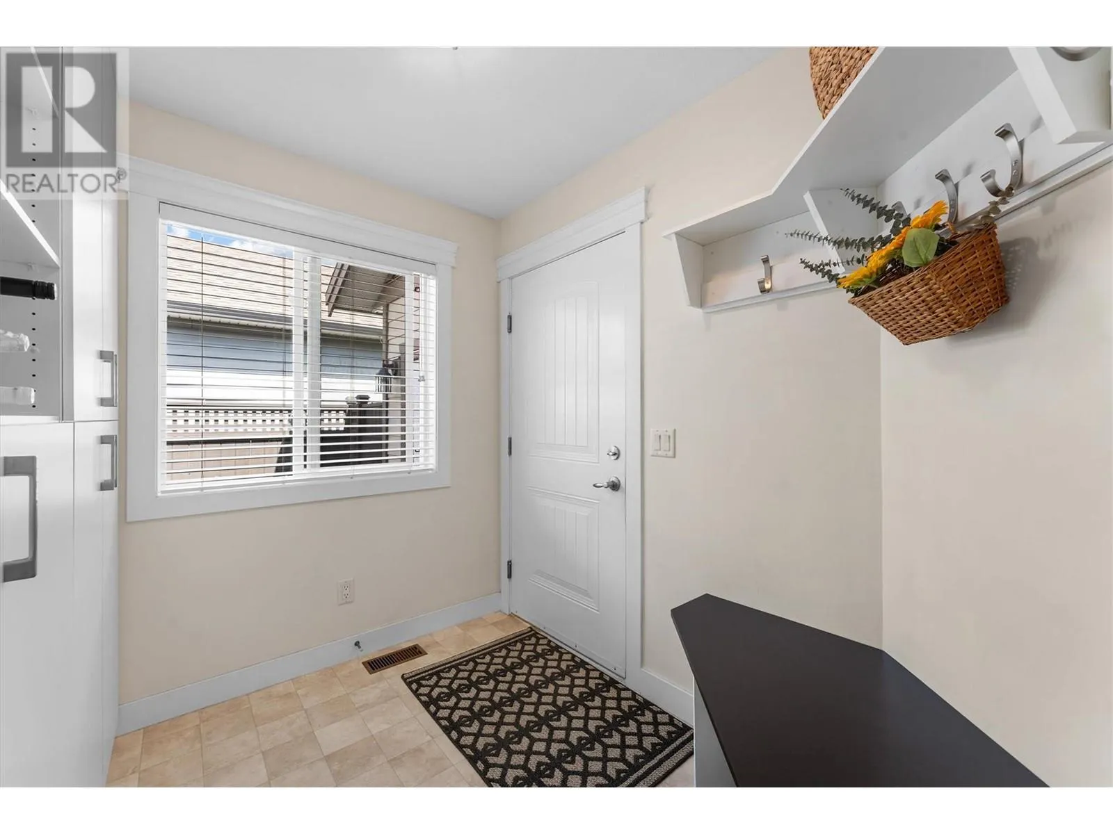 3340 Mimosa Drive