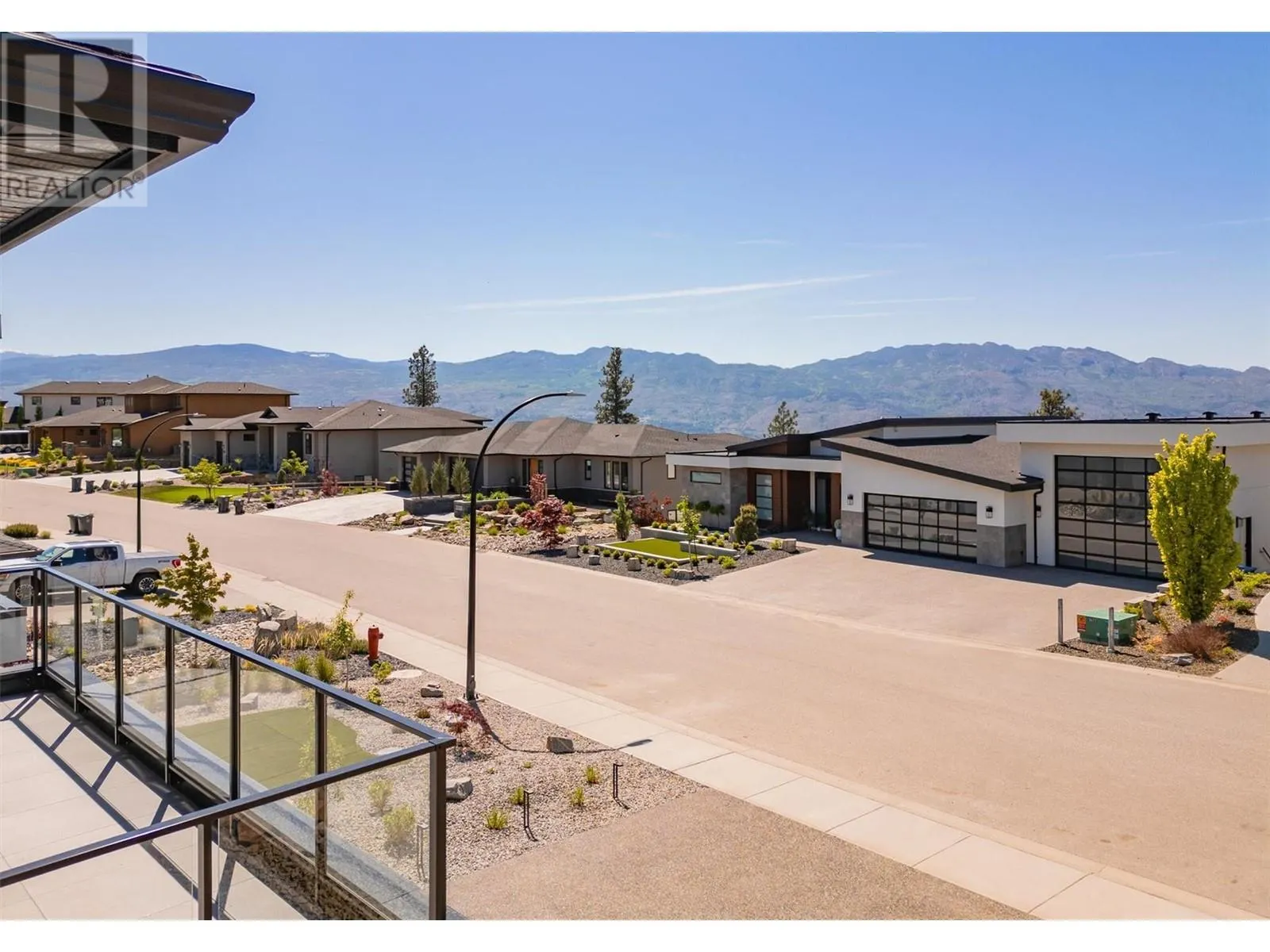 3342 Vineyard View Drive