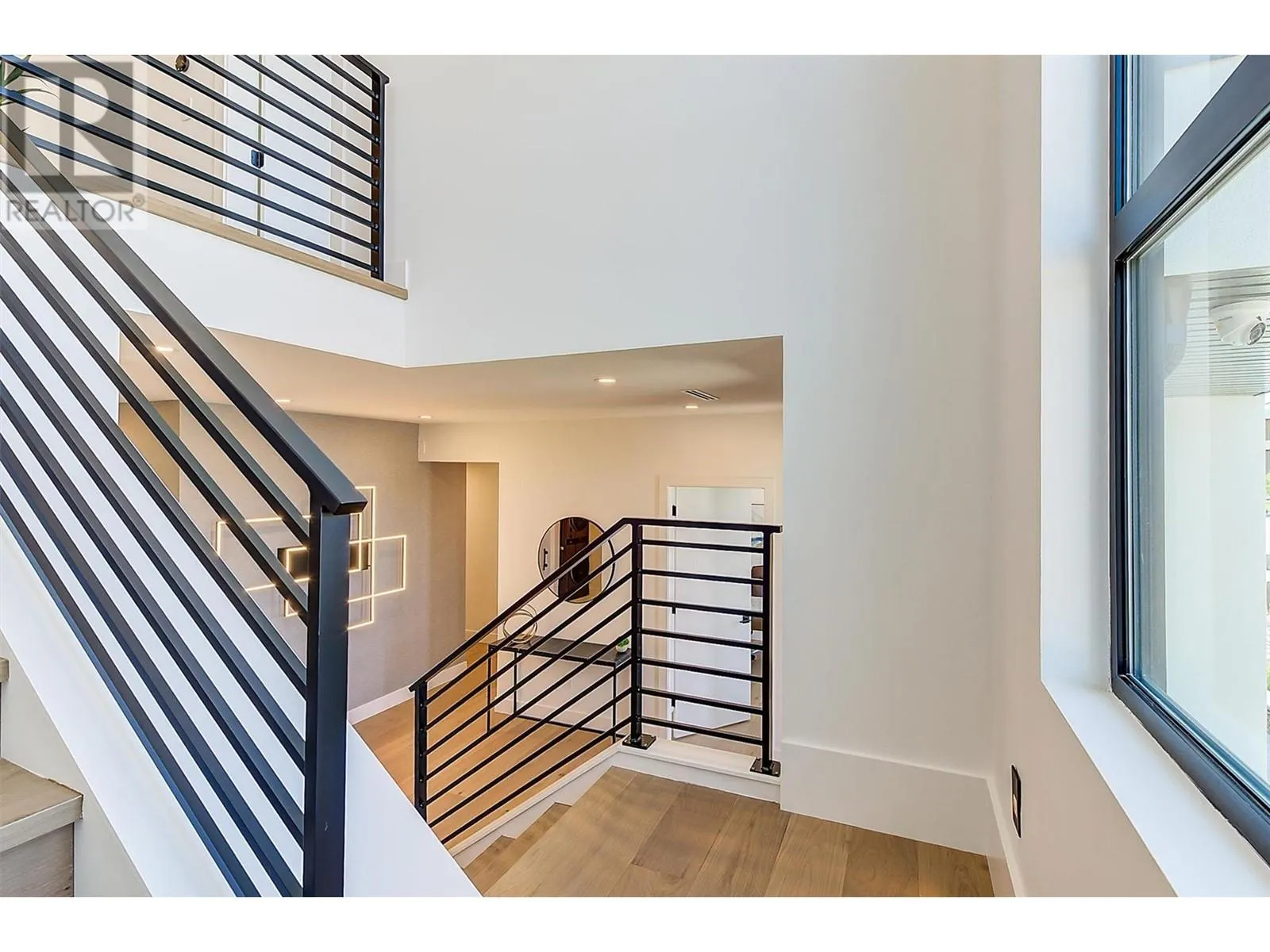 3342 Vineyard View Drive