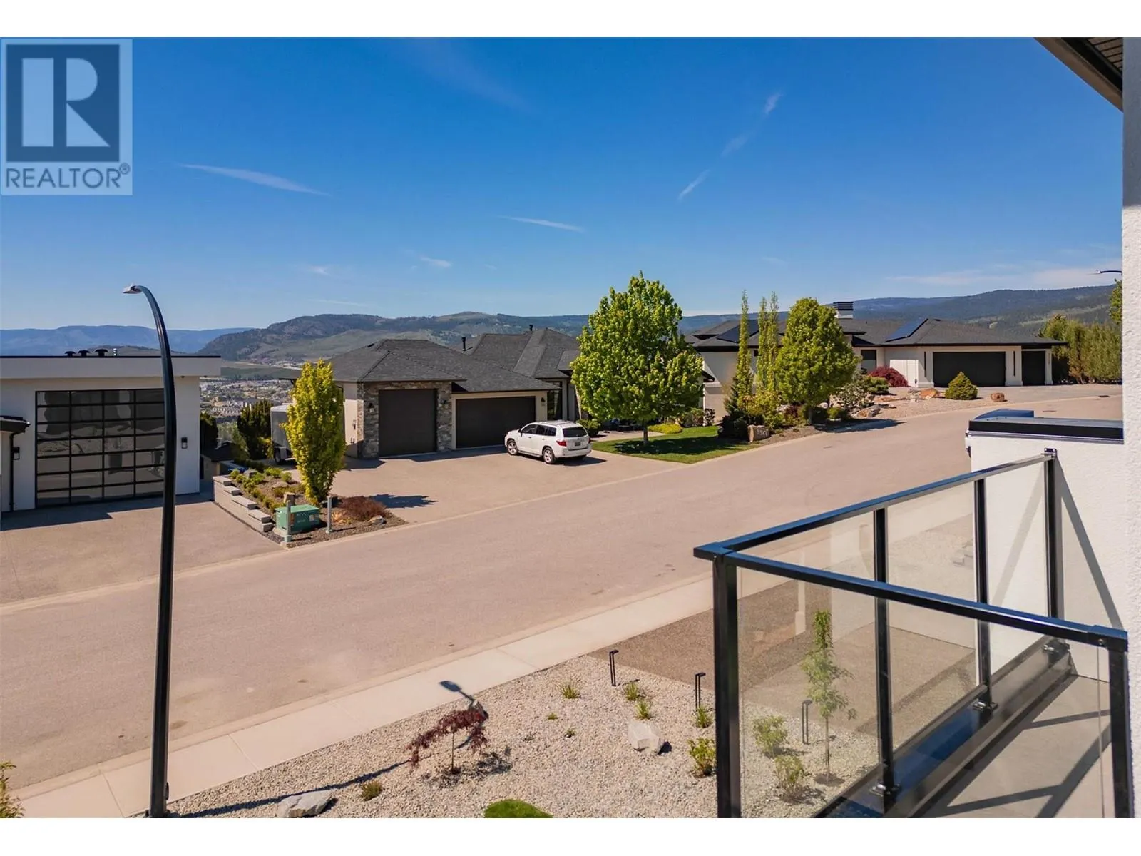 3342 Vineyard View Drive