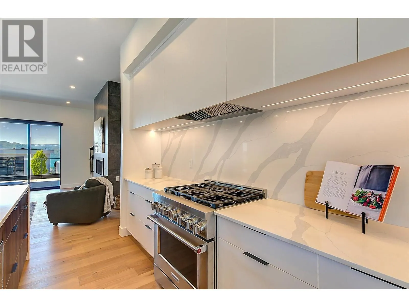 3342 Vineyard View Drive