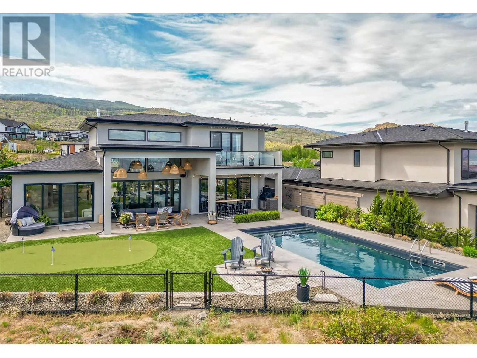 1612 Vincent Place