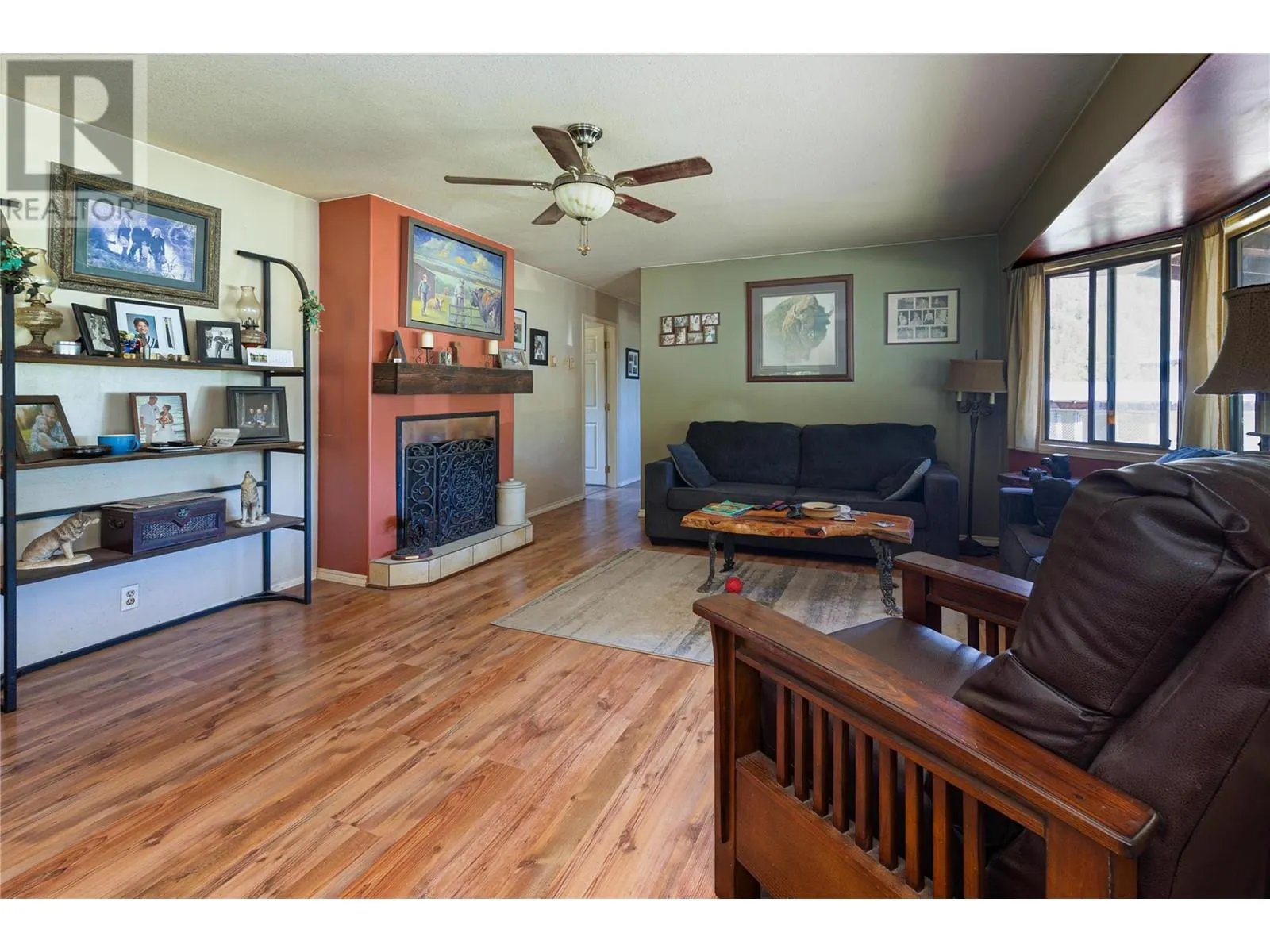 2169 Solsqua Road