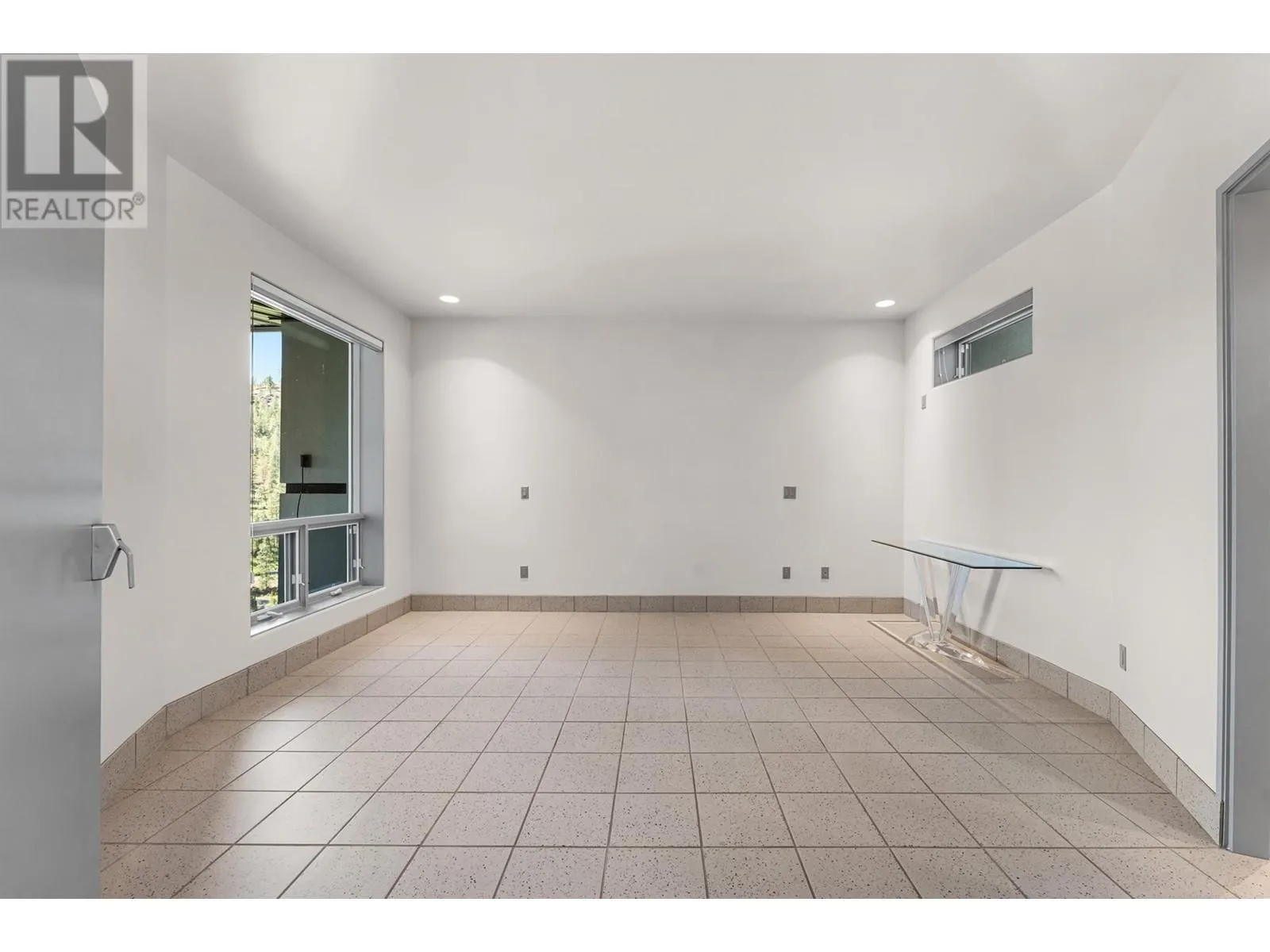 464 Grainger Road