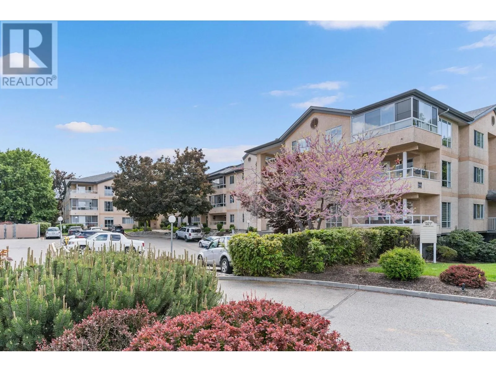 727 Houghton Road Unit# 205
