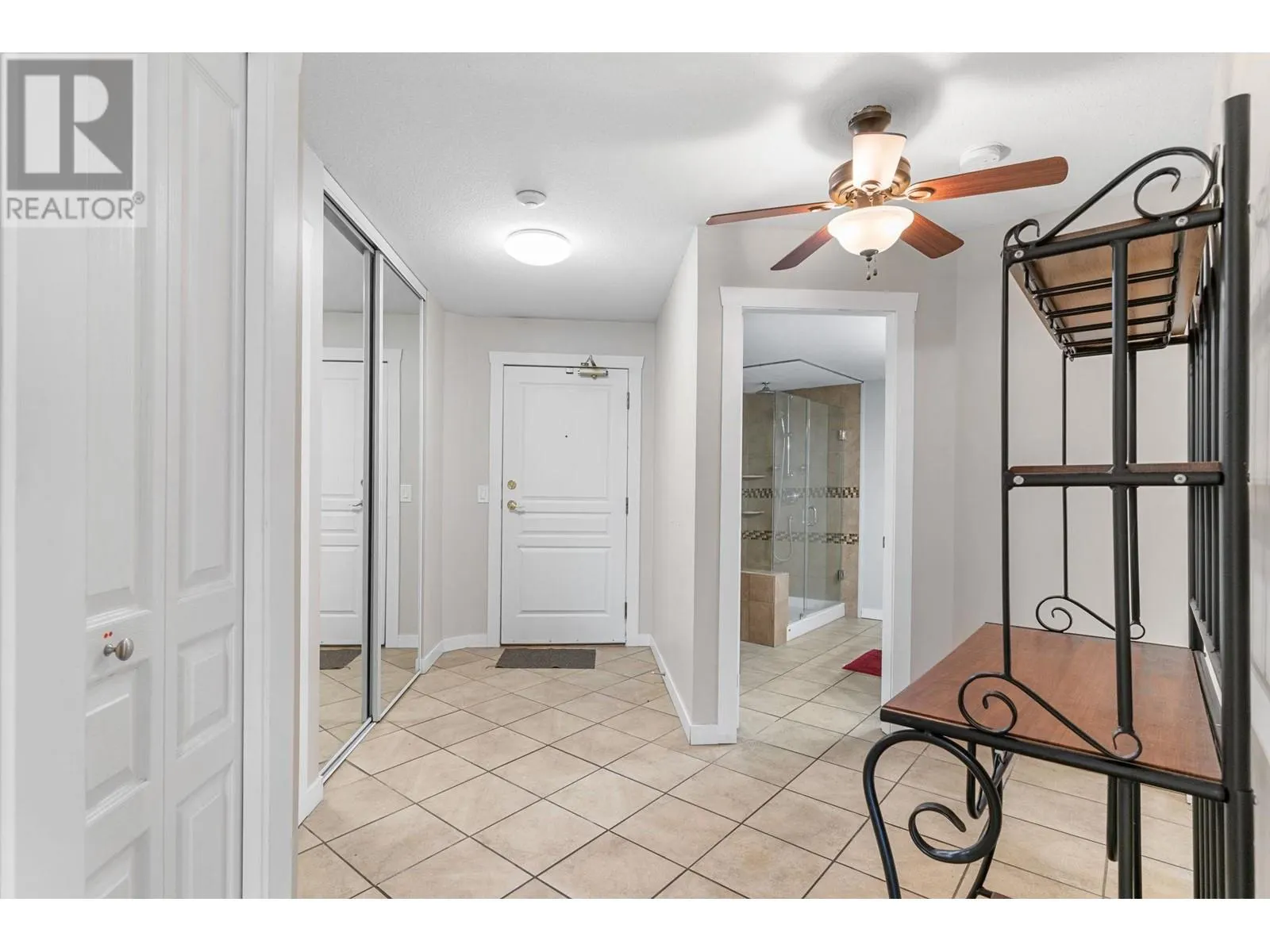 727 Houghton Road Unit# 205