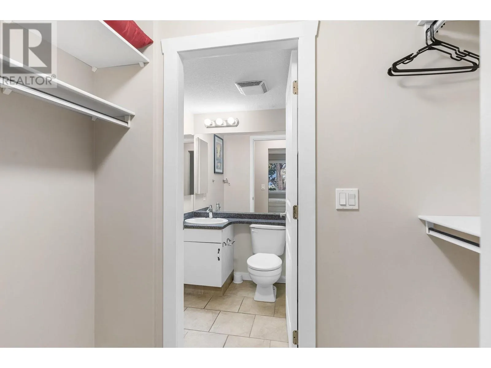 727 Houghton Road Unit# 205