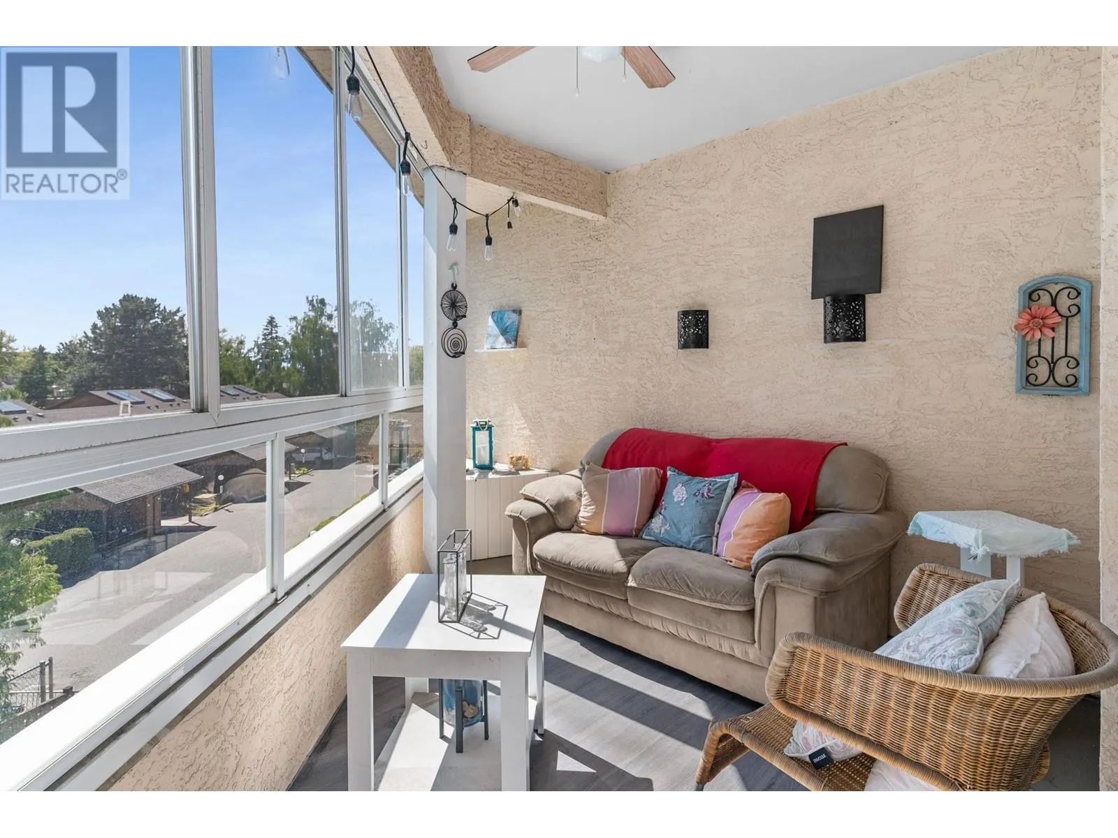 727 Houghton Road Unit# 205