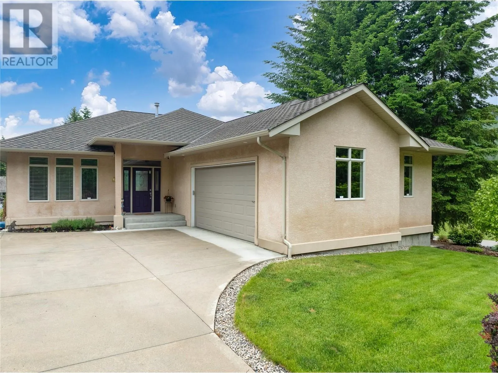 2701 Mountview Drive