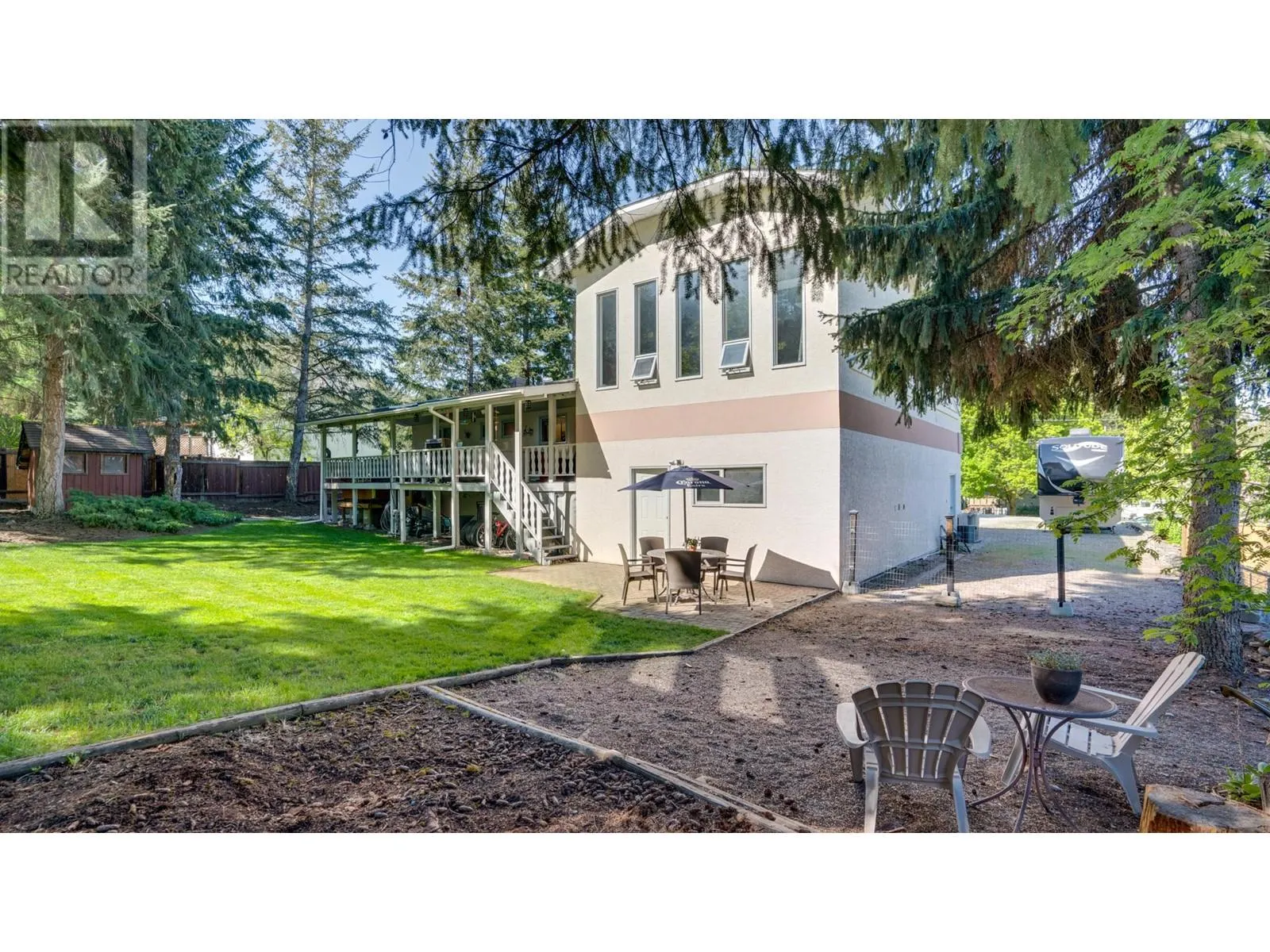 3419 Larch Drive