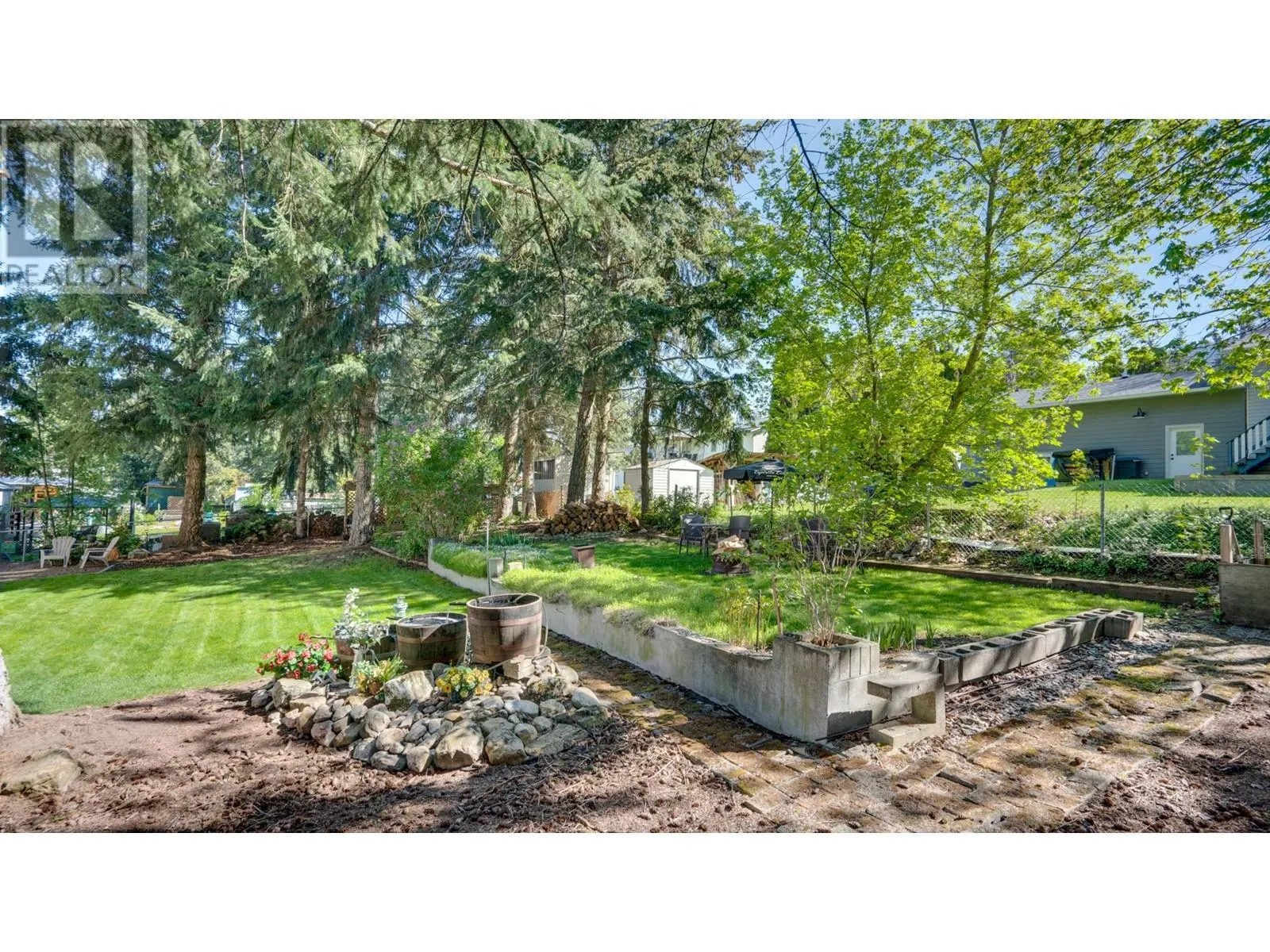 3419 Larch Drive