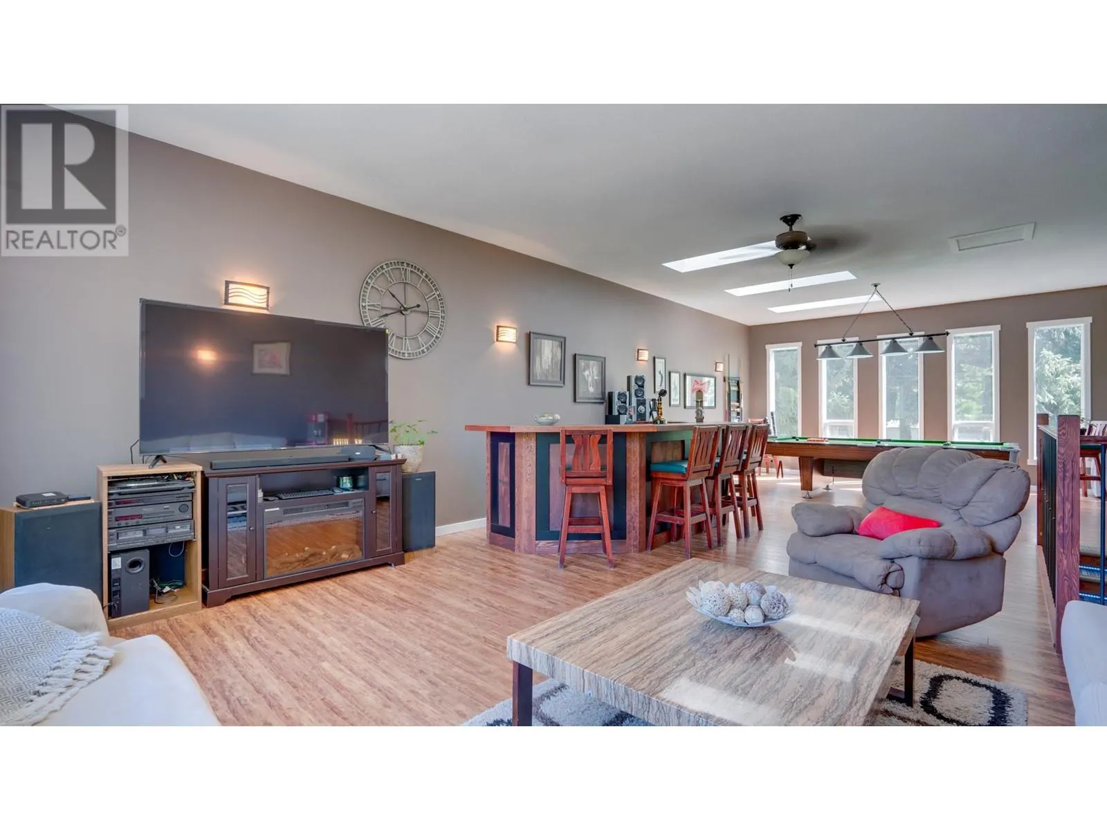 3419 Larch Drive