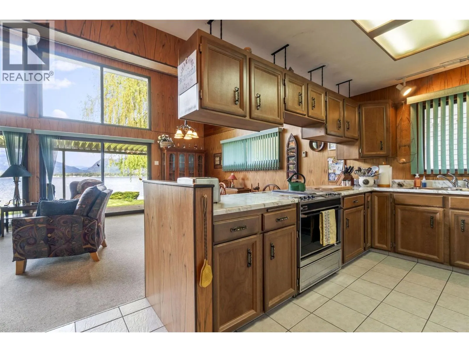 1263 Dieppe Road