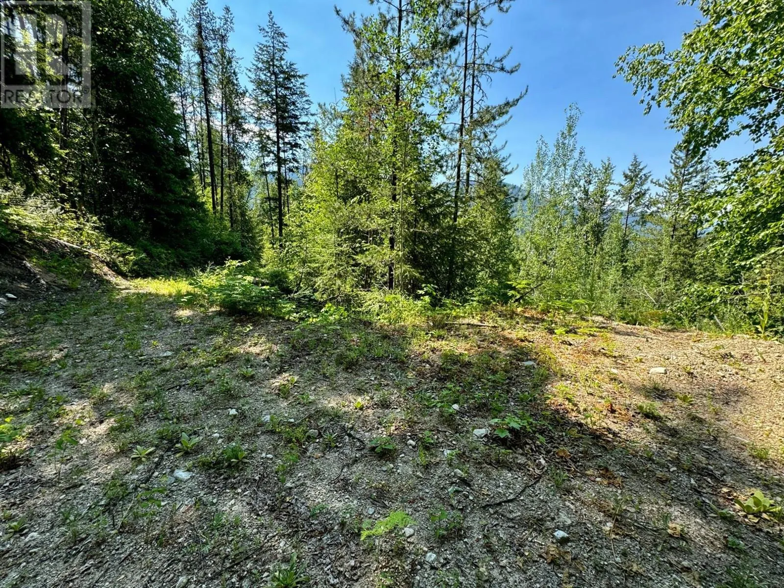 395 BOVEN Road