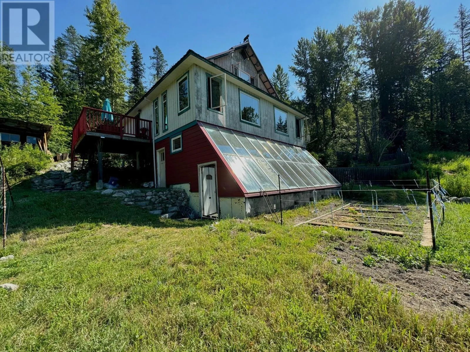 395 BOVEN Road