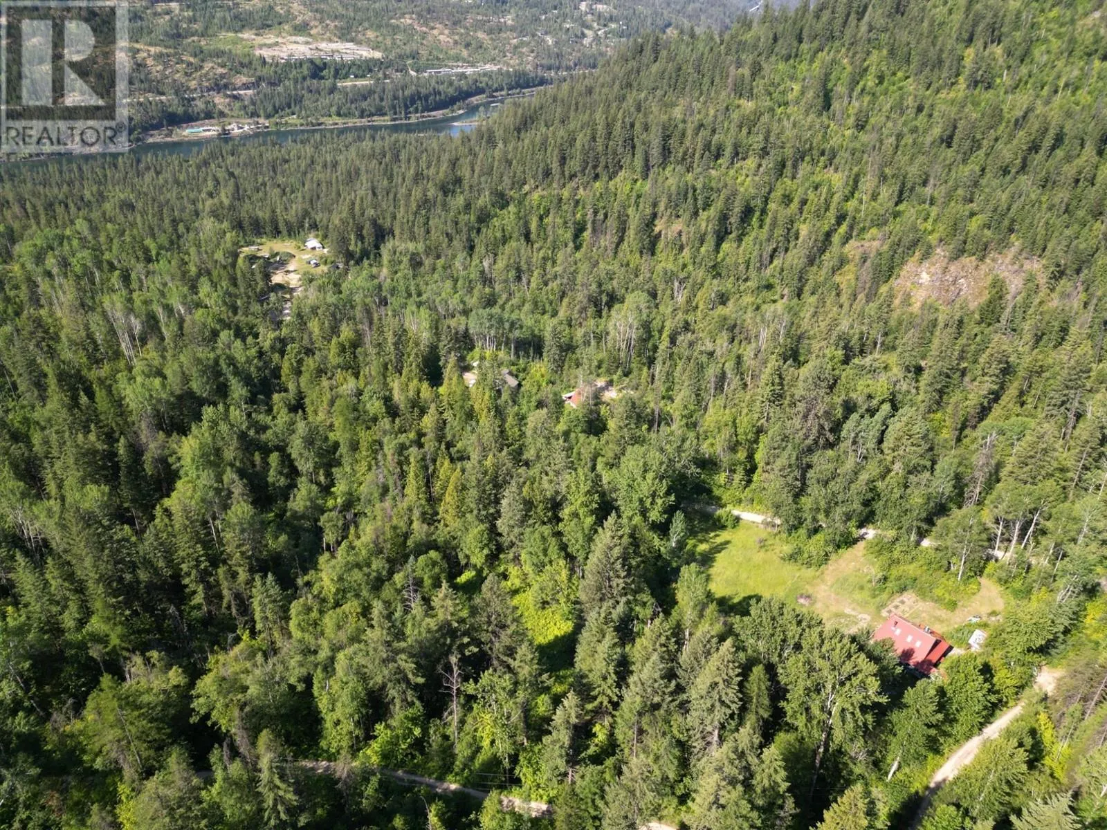 395 BOVEN Road