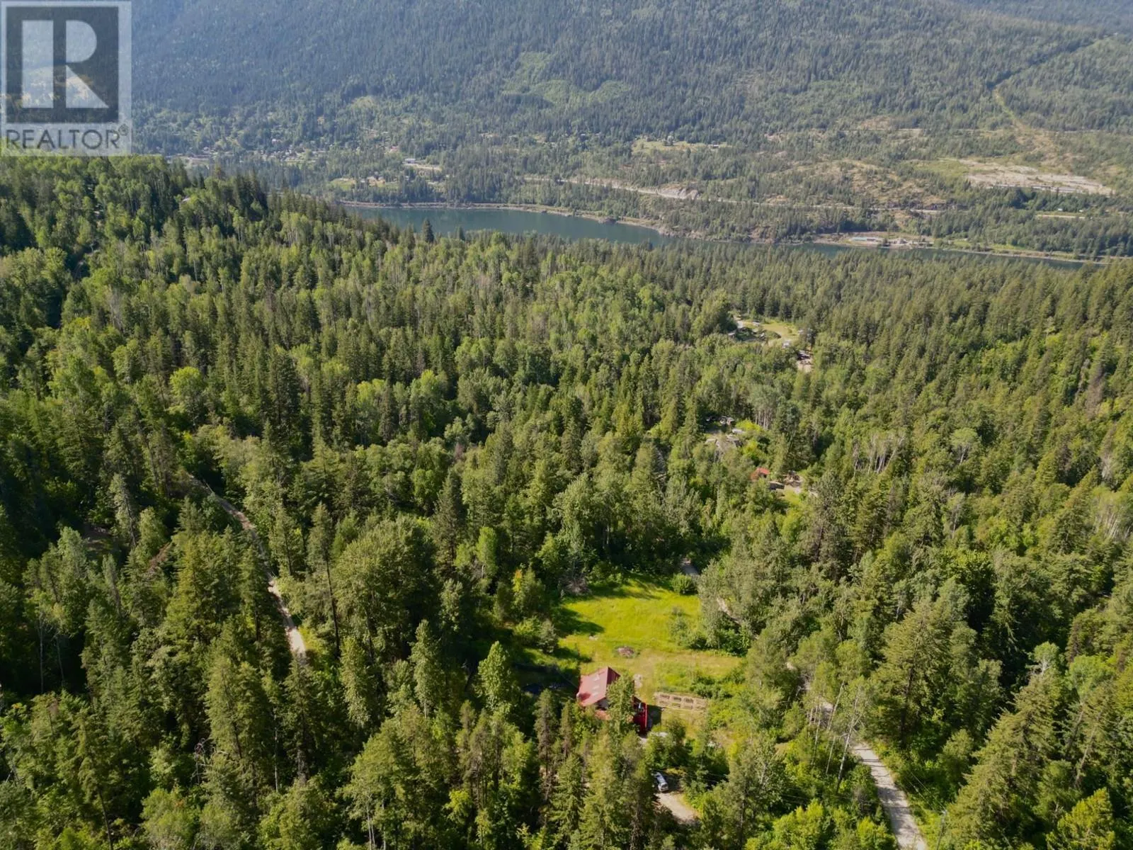 395 BOVEN Road