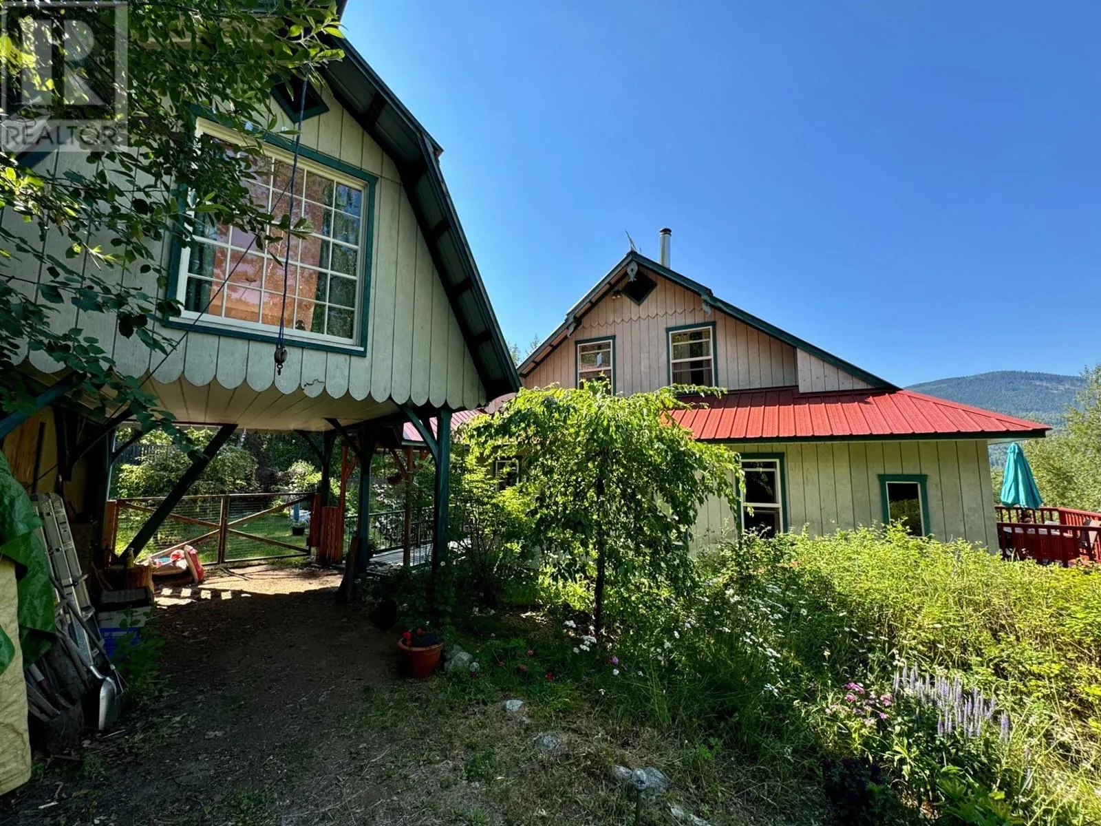 395 BOVEN Road