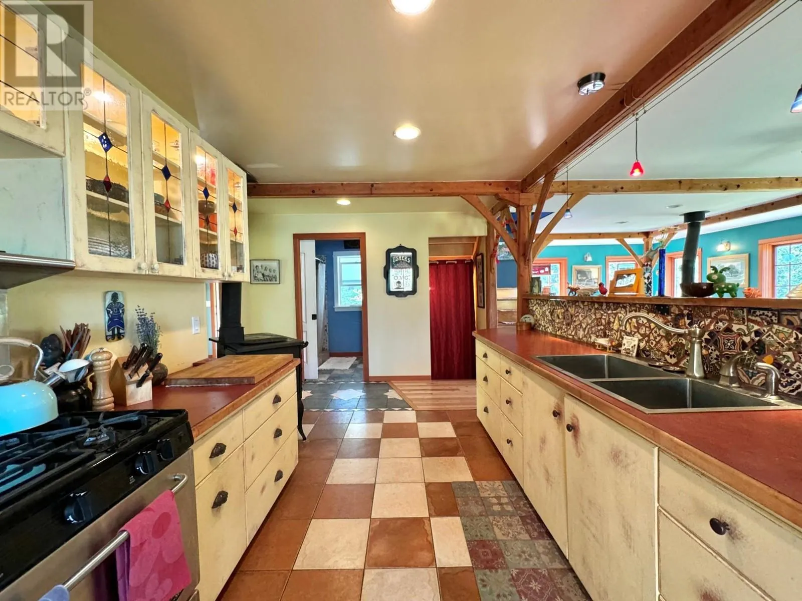 395 BOVEN Road