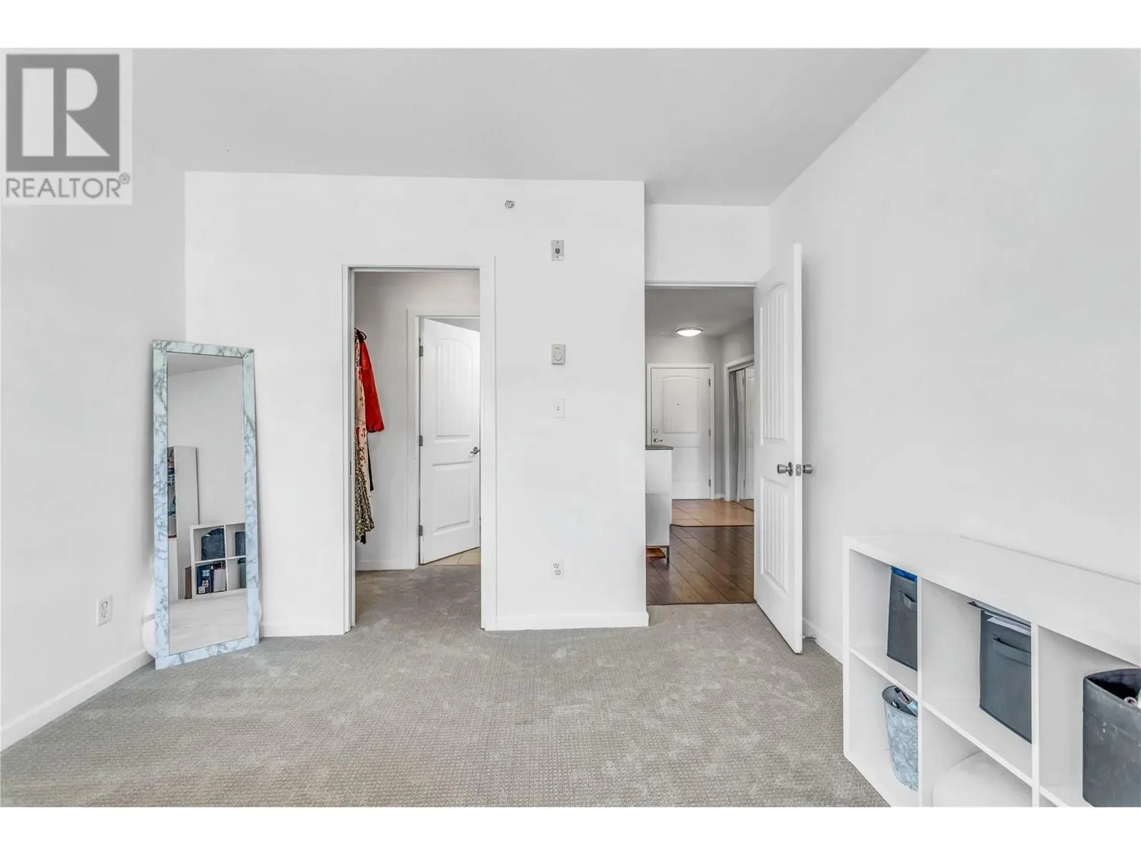 140 Asher Road Unit# 406